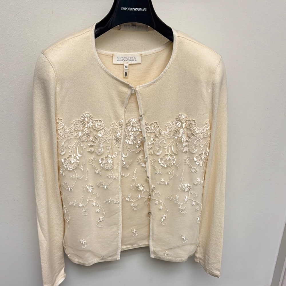 Rare vintage 80s Escada Ivory knit Floral Embroidered twin set 36/5-6 USA